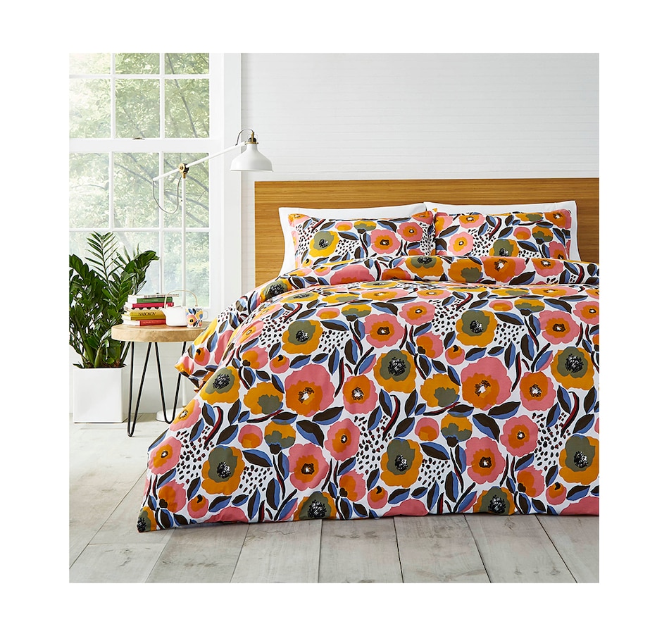 Image 725700_RSE.jpg, Product 725-700 / Price $164.99 - $189.99, Marimekko Rosarium Duvet Cover Set from Beco Home - Marimekko on TSC.ca's Home & Garden department