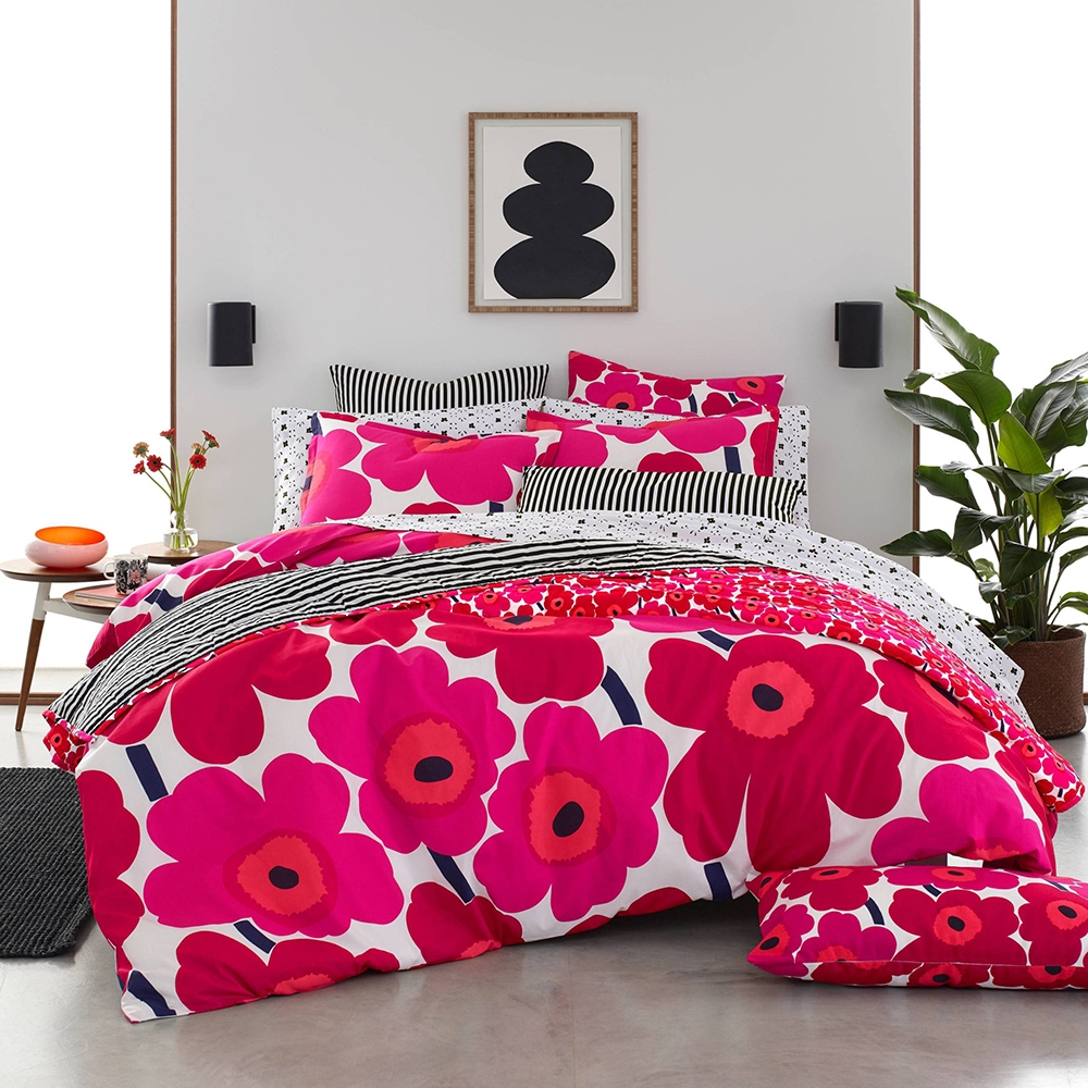 Marimekko Unikko Duvet Cover Set (red) - TSC.ca