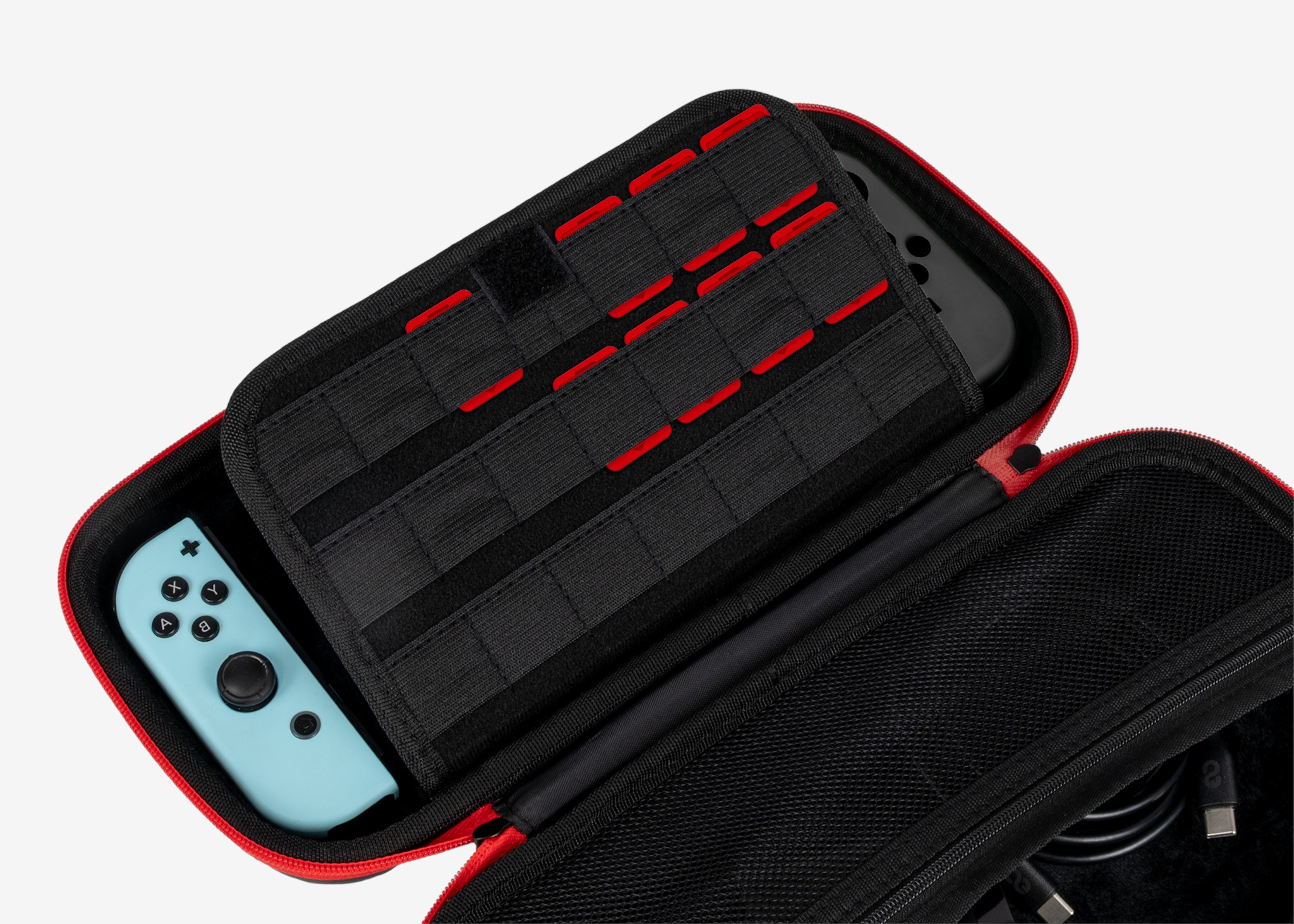 Switch  ケース トラベルプロケース for Nintendo Switch - レッド | Nintendo Switch