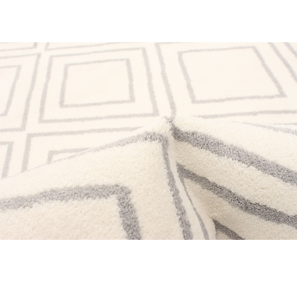 Image 726985_ALTMORE27.jpg, Product 726-985 / Price $293.00 - $611.00, ECARPET Macy Geod Rug from ECarpet on TSC.ca's Home & Garden department