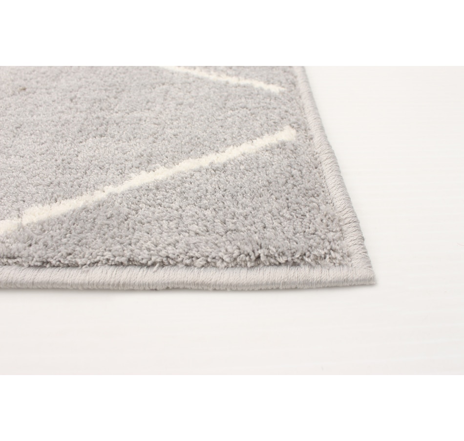 Image 726986_ALTMORE16.jpg, Product 726-986 / Price $293.00 - $611.00, ECARPET Macy Diamante Rug from ECarpet on TSC.ca's Home & Garden department