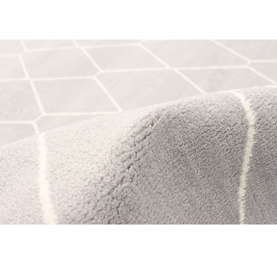 Image 726986_ALTMORE26.jpg, Product 726-986 / Price $293.00 - $611.00, ECARPET Macy Diamante Rug from ECarpet on TSC.ca's Home & Garden department