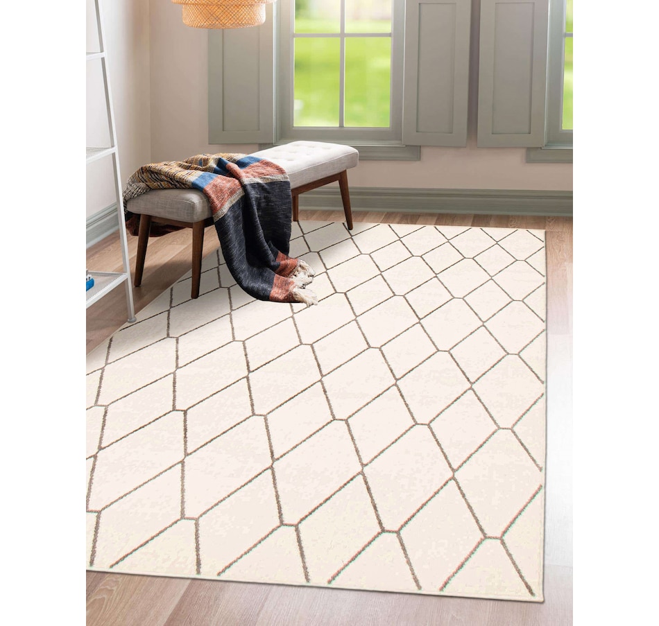 Image 726986_ALTMORE7.jpg, Product 726-986 / Price $293.00 - $611.00, ECARPET Macy Diamante Rug from ECarpet on TSC.ca's Home & Garden department