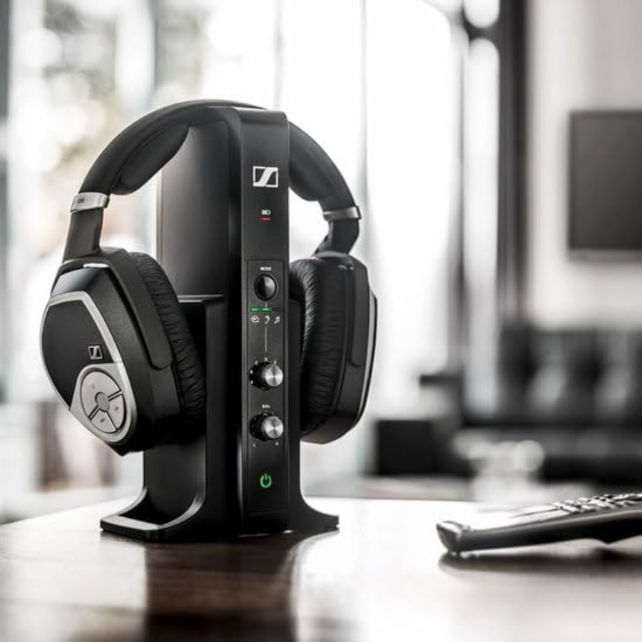 Image 727020_ALTMORE1.jpg, Product 727-020 / Price $599.95, Sennheiser RS 195-U Digital Wireless Headphone System from Sennheiser on TSC.ca's Electronics department
