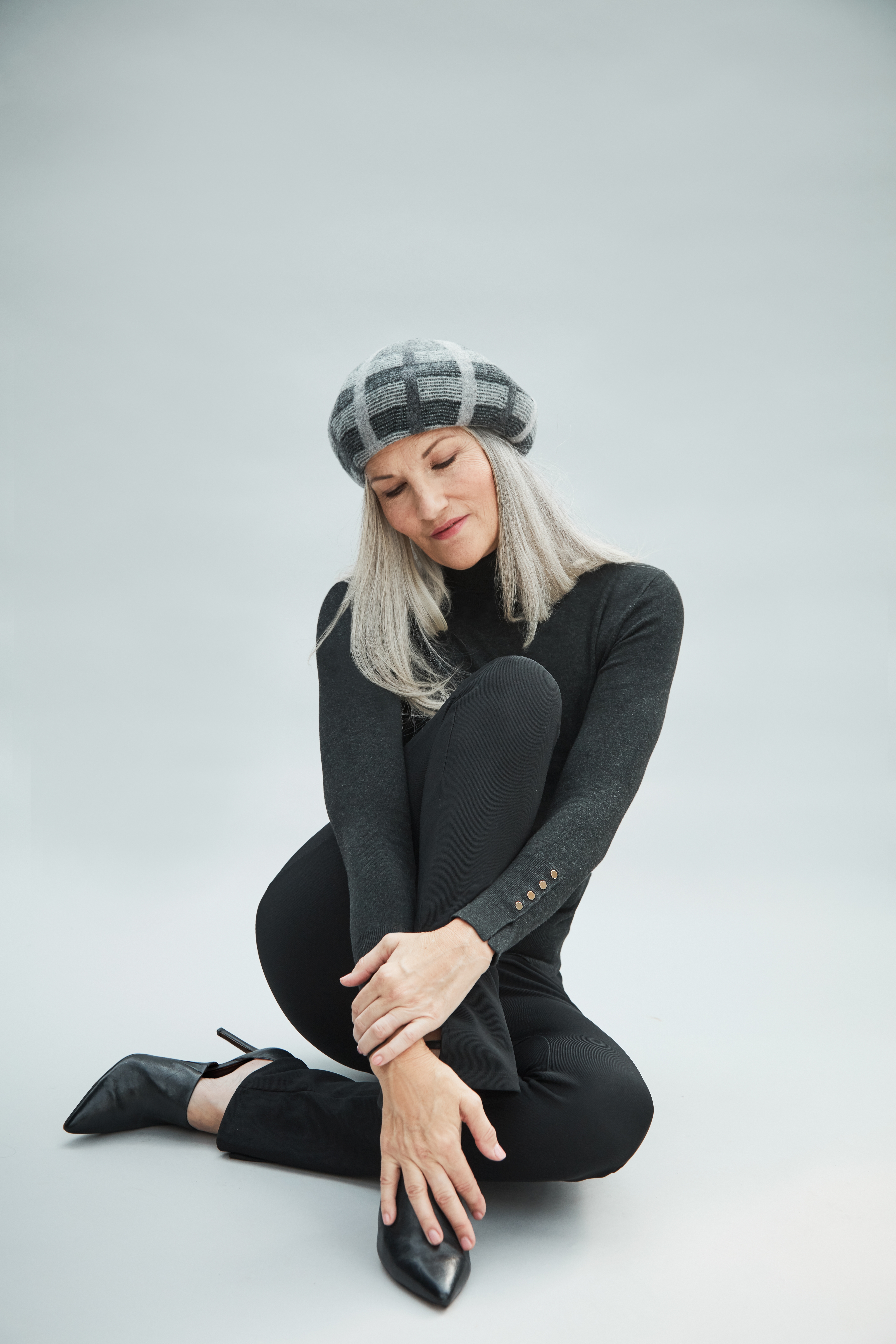 希少 美品 19ss UNDERCOVER BERET Canadian Hat Brianna Berets - TSC.ca