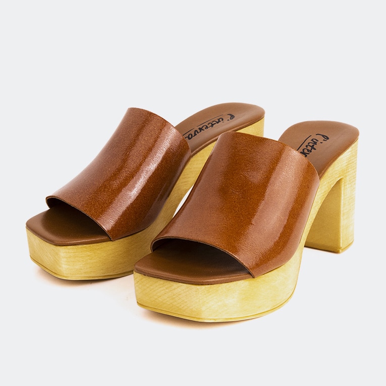 Clothing & Shoes - Shoes - Sandals - L'Intervalle Snicker Sandal