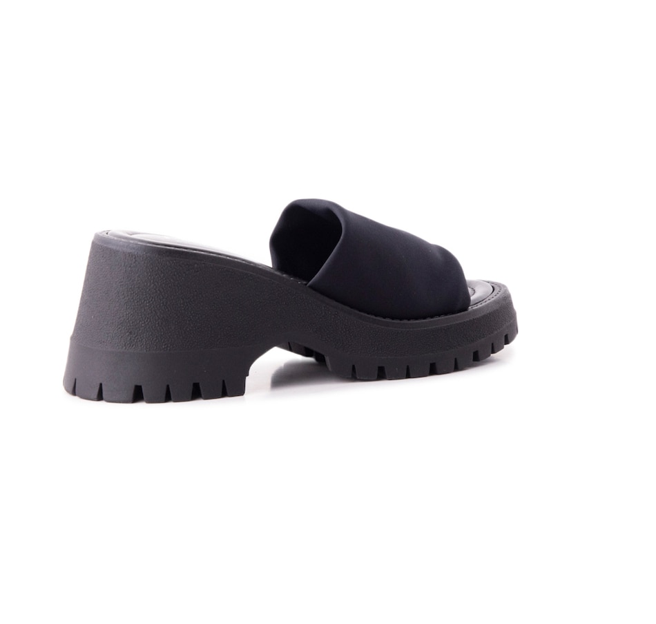 Image 727404_ALTMORE1.jpg, Product 727-404 / Price $118.00, L'Intervalle Batisti Sandal from L'Intervalle on TSC.ca's Shoes department