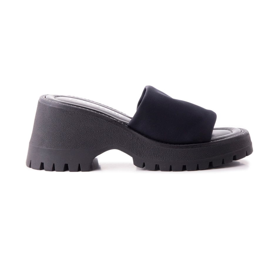 Image 727404_BLK.jpg, Product 727-404 / Price $118.00, L'Intervalle Batisti Sandal from L'Intervalle on TSC.ca's Shoes department