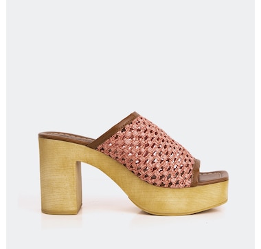 L'Intervalle Faustine Clog