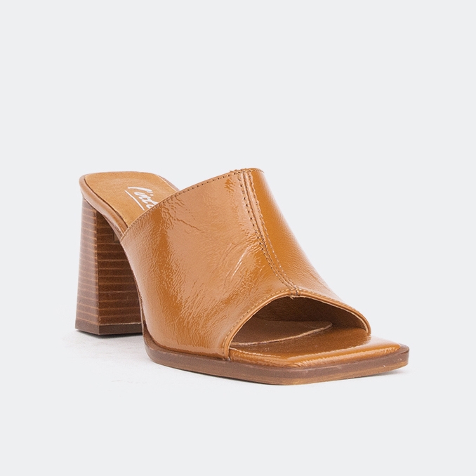 L'Intervalle Pier Sandal - TSC.ca