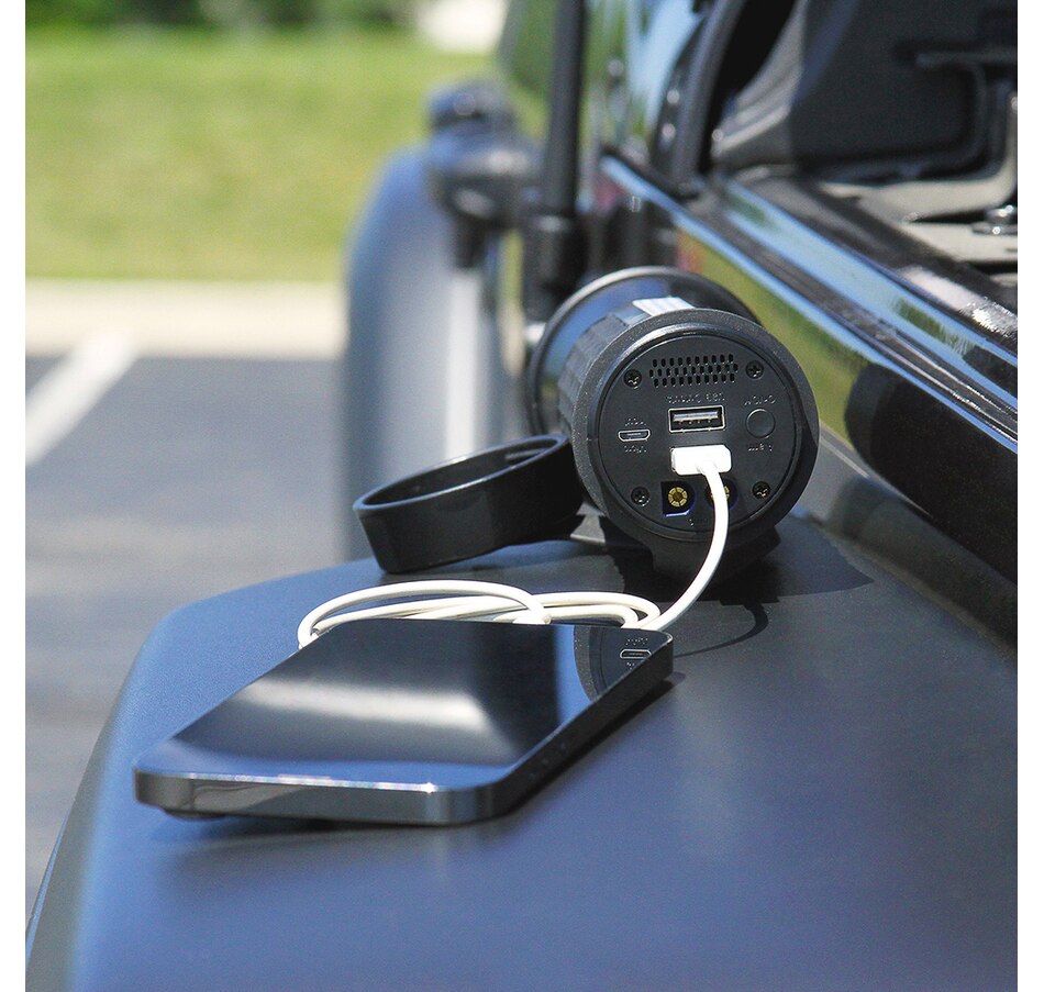 Image 729436_ALTMORE3.jpg, Product 729-436 / Price $199.99, JumpSmart 10-in-1 Multi-Tool Portable Vehicle Jump-Starter on TSC.ca's Home & Garden department