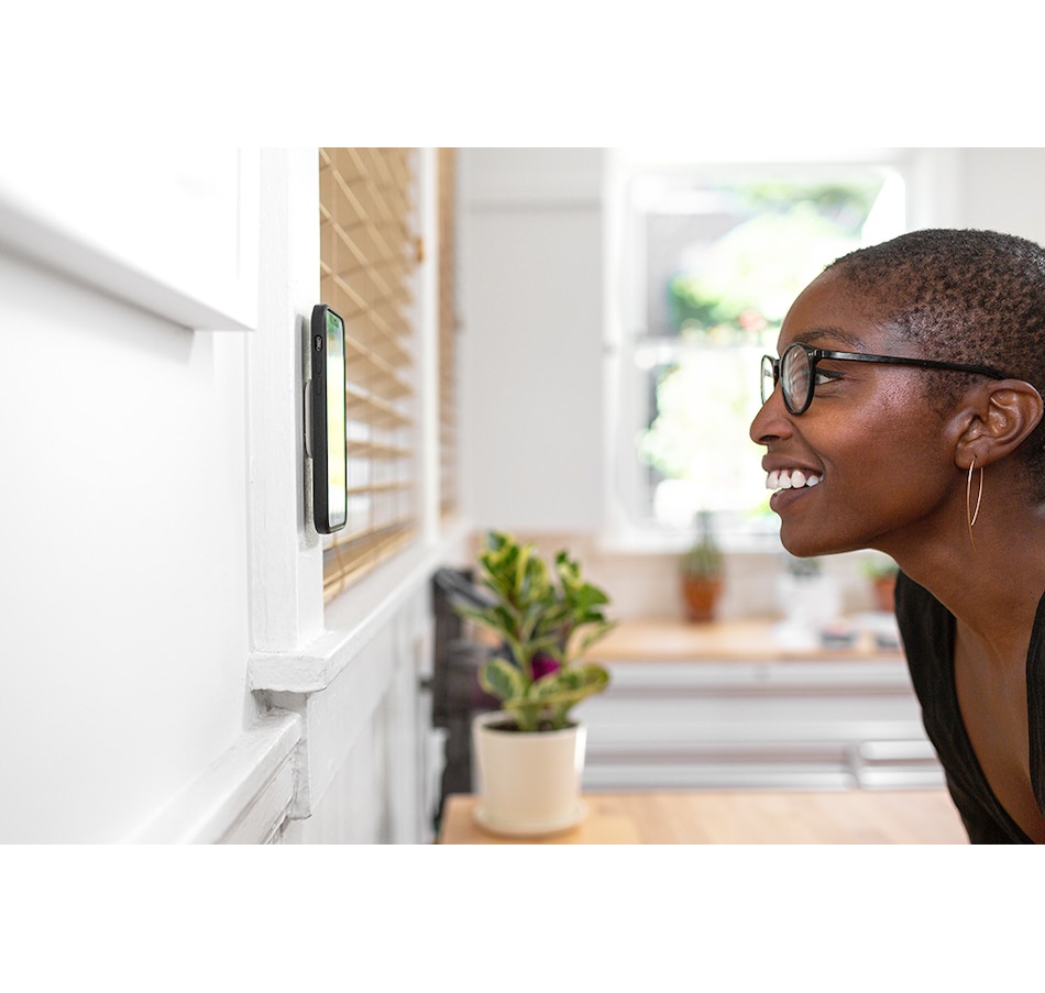 Image 729873_ALTMORE4.jpg, Product 729-873 / Price $32.99, Peak Design Mobile Wall Mount on TSC.ca's Electronics department