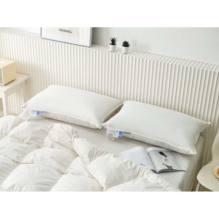 Image 730644_WHT.jpg, Product 730-644 / Price $69.99 - $84.99, Royal Elite Feather and Down Pillow from Maholi on TSC.ca's Home & Garden department