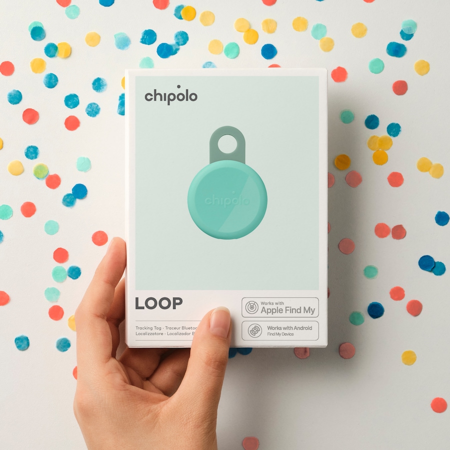Image 732107_ALTMORE4.jpg, Product 732-107 / Price $49.99, Chipolo Loop Tracking Tag (works with Android's Find Hub Device or Apple Find My) from Chipolo on TSC.ca's Electronics department