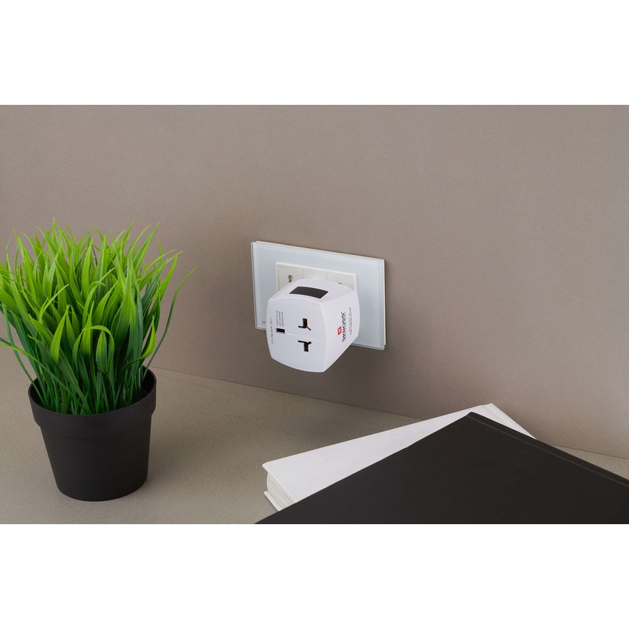 Image 732668_ALTMORE3.jpg, Product 732-668 / Price $39.99, Skross World Travel Adapter MUV Micro from Skross on TSC.ca's Electronics department