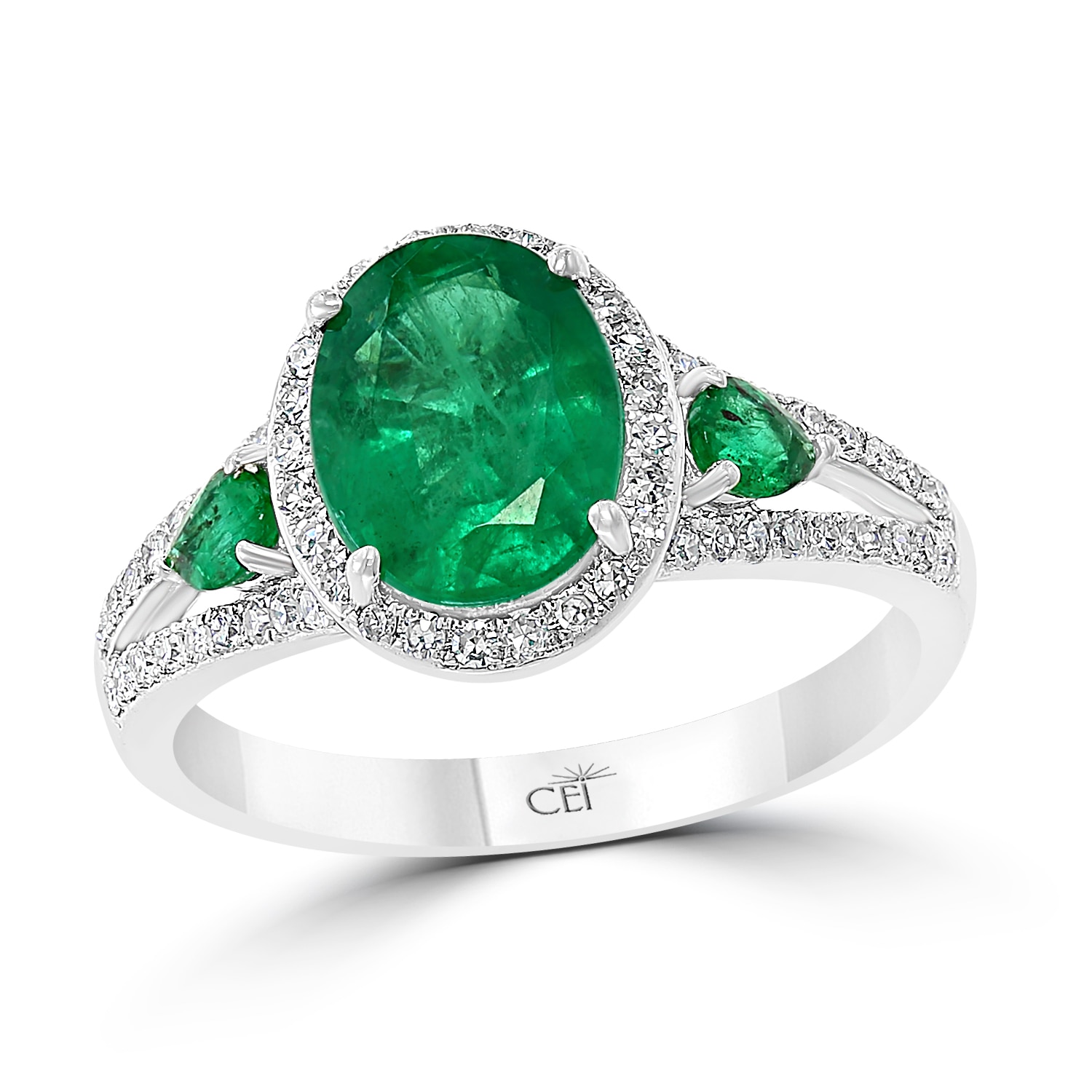 Effy emerald ring 2025 white gold