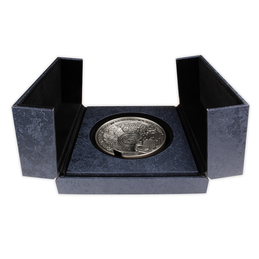 Image 733182_ALTMORE4.jpg, Product 733-182 / Price $2,995.00, 2024 One-Kilogram Fine Silver Coin $25 Samoa Terra Cotta Army from Canadian Coin & Currency on TSC.ca's Coins department