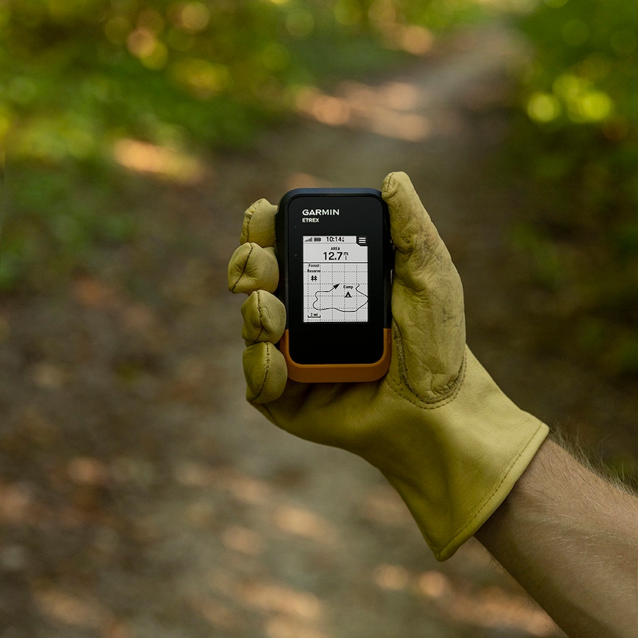 Image 733378_ALTMORE9.jpg, Product 733-378 / Price $199.99, Garmin eTrex SE Handheld GPS from Garmin on TSC.ca's Electronics department