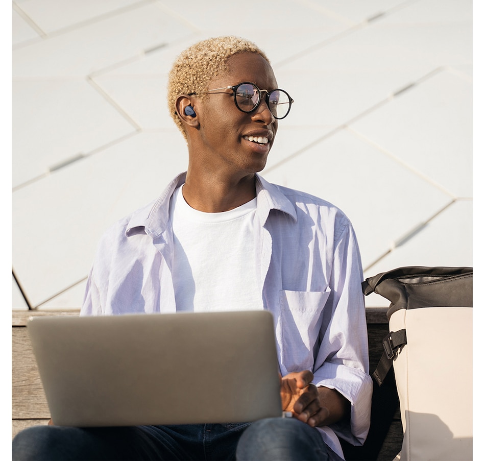 Image 734497_ALTMORE3.jpg, Product 734-497 / Price $379.99, Jabra Elite 4 True Purple from Jabra on TSC.ca's Electronics department