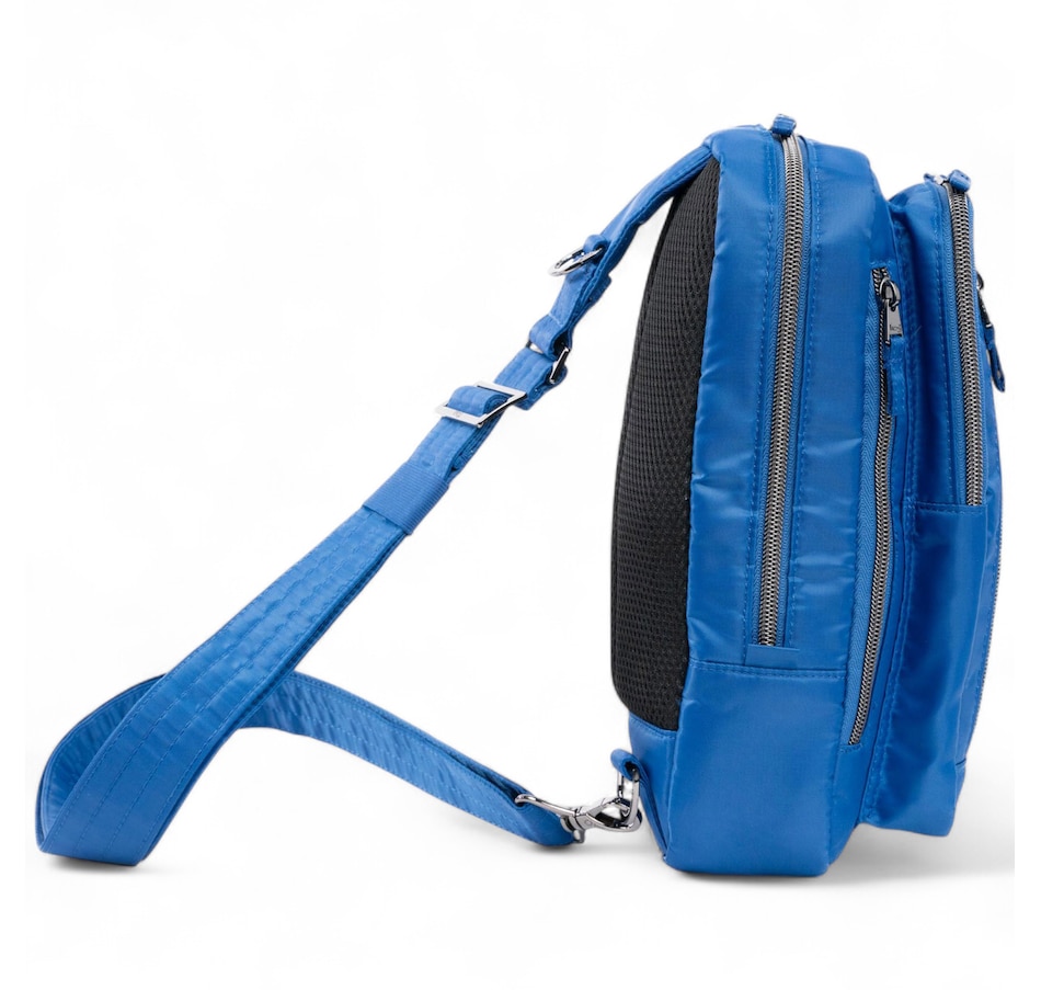 Image 735698_ALTMORE10.jpg, Product 735-698 / Price $64.00, Lug Tailback Sling Bag from Lug on TSC.ca's Home & Garden department