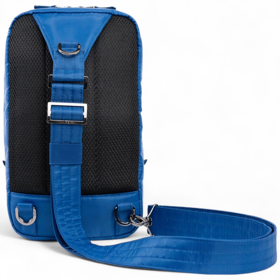 Image 735698_ALTMORE11.jpg, Product 735-698 / Price $94.00, Lug Tailback Sling Bag from Lug on TSC.ca's Home & Garden department