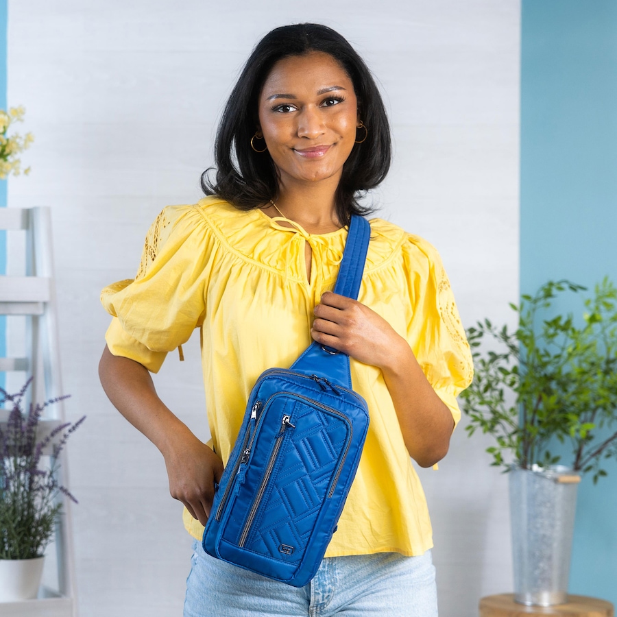Image 735698_ALTMORE35.jpg, Product 735-698 / Price $94.00, Lug Tailback Sling Bag from Lug on TSC.ca's Home & Garden department