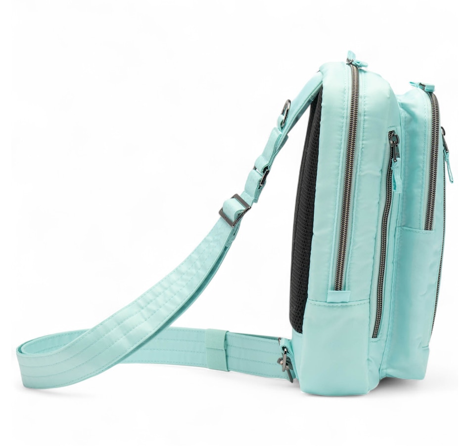 Image 735698_ALTMORE6.jpg, Product 735-698 / Price $64.00, Lug Tailback Sling Bag from Lug on TSC.ca's Home & Garden department
