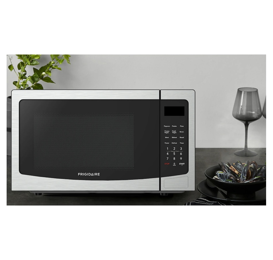 Image 735881_ALTMORE3.jpg, Product 735-881 / Price $199.99, Frigidaire 700-Watt 0.7 Cubic Foot Microwave (black) from Frigidaire on TSC.ca's Kitchen department