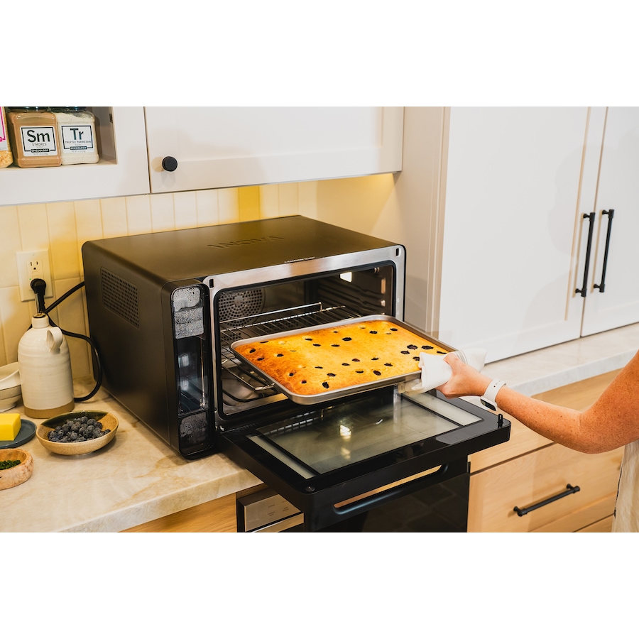 Image 735908_ALTMORE3.jpg, Product 735-908 / Price $1,599.99, Anova Precision Oven V2 from Anova on TSC.ca's Kitchen department