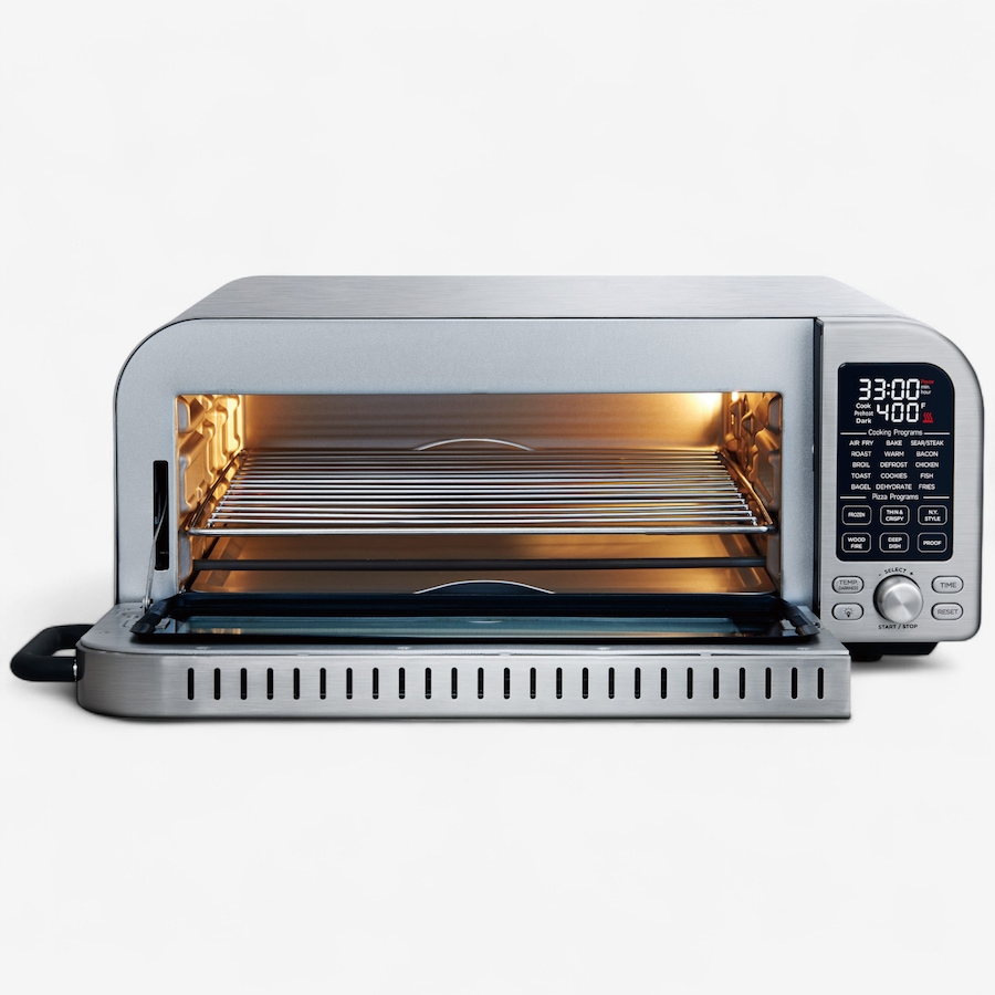 Image 735916_ALTMORE10.jpg, Product 735-916 / Price $499.99, Salton Pizzadesso Pro 15-in-1 Pizza Oven, Air Fry and Toaster  from Salton on TSC.ca's Kitchen department