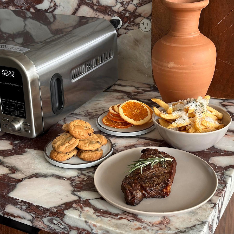 Image 735916_ALTMORE26.jpg, Product 735-916 / Price $499.99, Salton Pizzadesso Pro 15-in-1 Pizza Oven, Air Fry and Toaster  from Salton on TSC.ca's Kitchen department