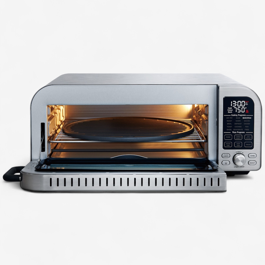 Image 735916_ALTMORE8.jpg, Product 735-916 / Price $499.99, Salton Pizzadesso Pro 15-in-1 Pizza Oven, Air Fry and Toaster  from Salton on TSC.ca's Kitchen department