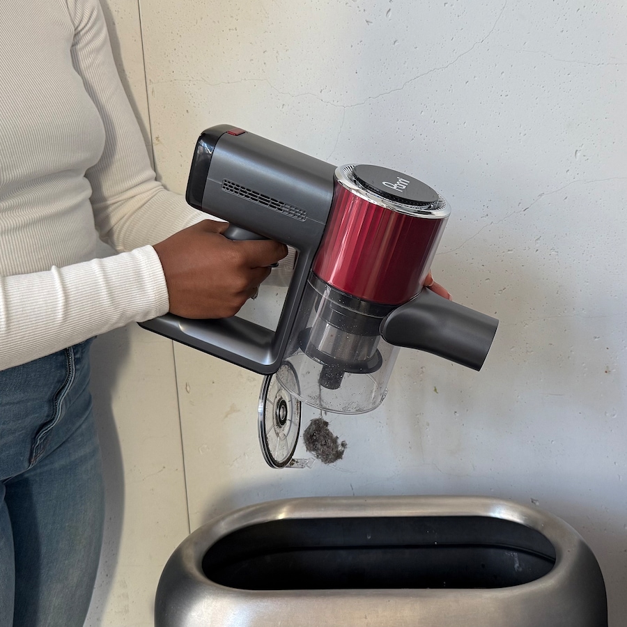 Image 737781_ALTMORE15.jpg, Product 737-781 / Price $149.99, Panni 4-in-1 Self-Standing Cordless Stick Vacuum with Two Batteries from Panni on TSC.ca's Home & Garden department