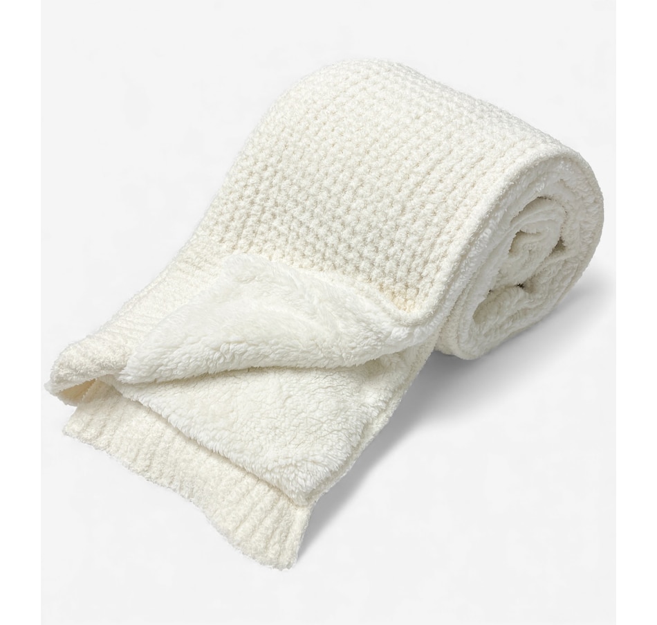 Image 738107_ALTMORE1.jpg, Product 738-107 / Price $119.99, Lady Sandra Elilote Throw from Lady Sandra on TSC.ca's Home & Garden department