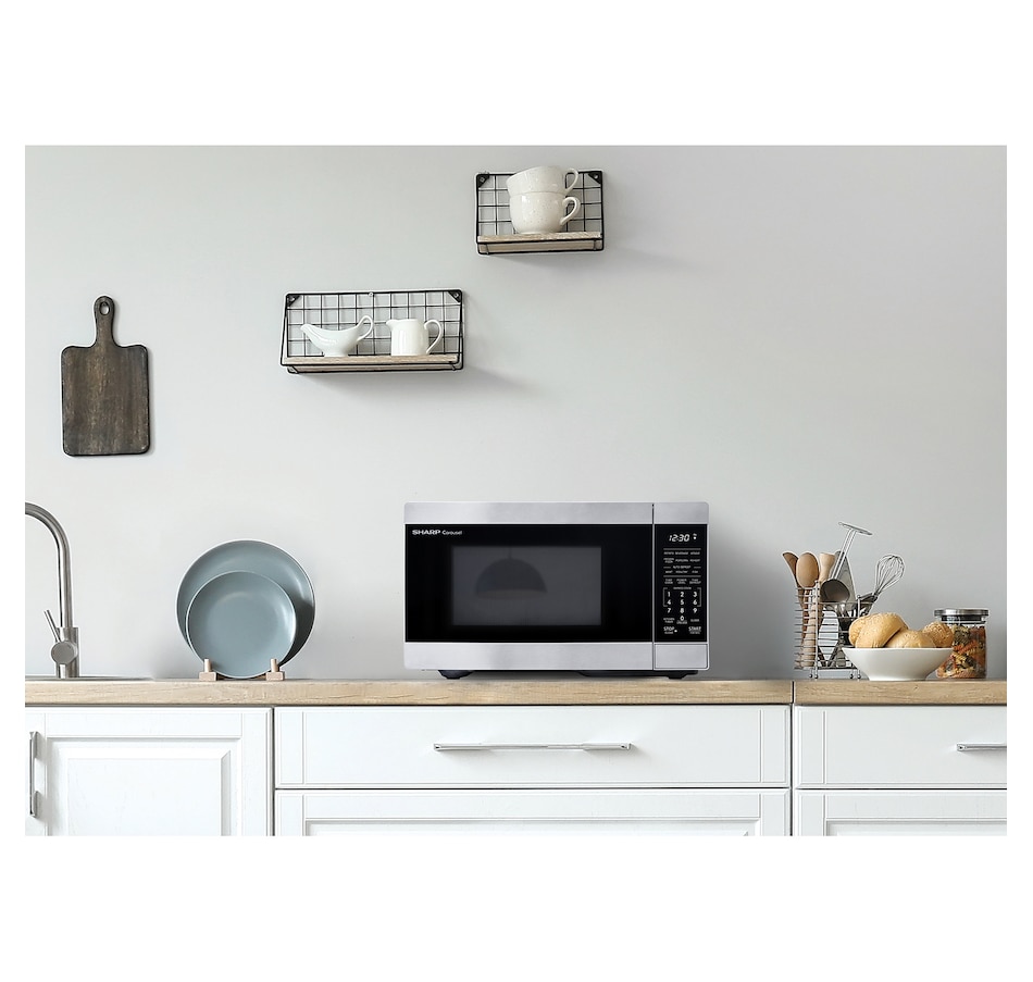 Image 738310_ALTMORE4.jpg, Product 738-310 / Price $139.99, Sharp 900-Watt Countertop Microwave Oven (0.9 cu. ft.) from Sharp on TSC.ca's Kitchen department