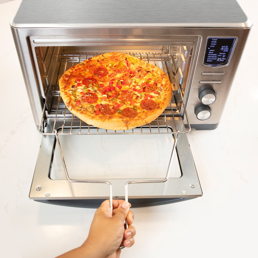 Image 738356_ALTMORE4.jpg, Product 738-356 / Price $199.99, Kenmore 11-in-1 Digital Air Fryer Convection Toaster Oven from Kenmore on TSC.ca's Kitchen department