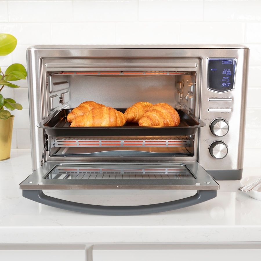 Image 738356_ALTMORE5.jpg, Product 738-356 / Price $199.99, Kenmore 11-in-1 Digital Air Fryer Convection Toaster Oven from Kenmore on TSC.ca's Kitchen department