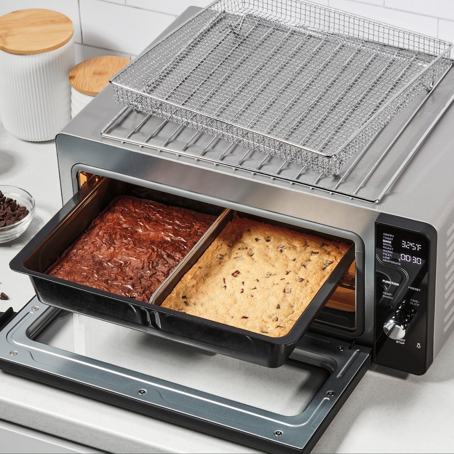 Image 738658_ALTMORE3.jpg, Product 738-658 / Price $349.99, Cuisinart Space-Saving Air Fryer Toaster Oven from Cuisinart on TSC.ca's Kitchen department