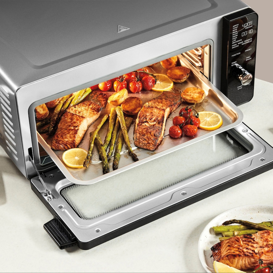 Image 738658_ALTMORE4.jpg, Product 738-658 / Price $349.99, Cuisinart Space-Saving Air Fryer Toaster Oven from Cuisinart on TSC.ca's Kitchen department