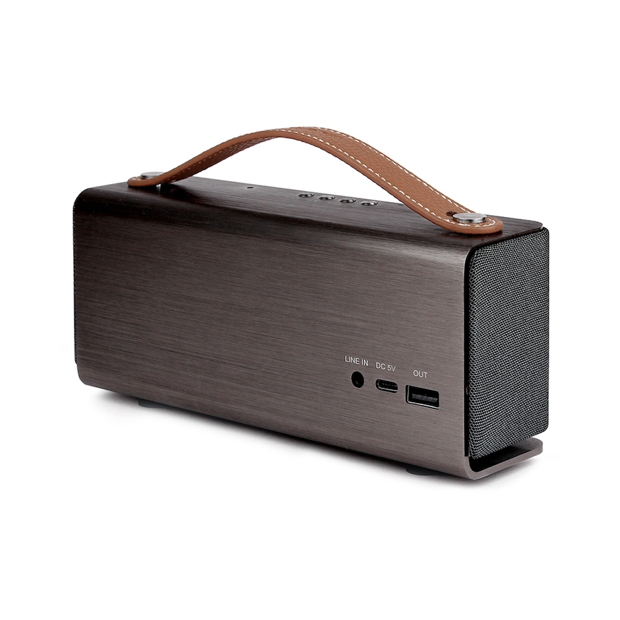 Image 739255_ALTMORE2.jpg, Product 739-255 / Price $249.99, Veho MR-8 Retro Bluetooth Wireless Speaker from Veho on TSC.ca's Electronics department