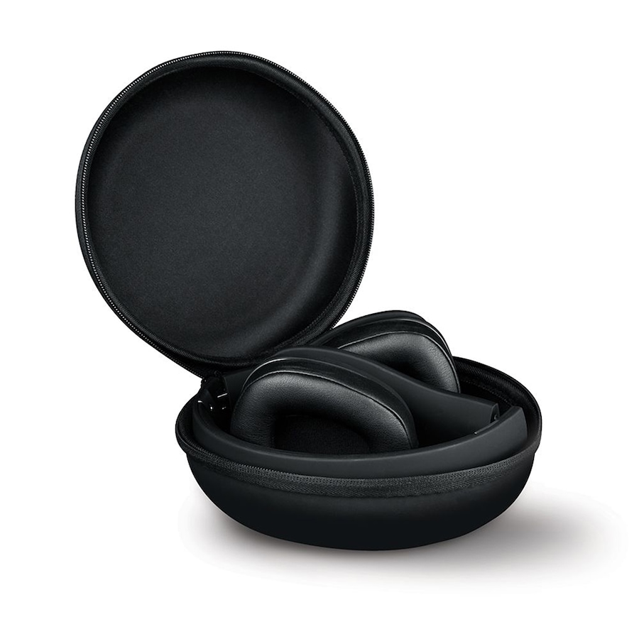 Image 739257_ALTMORE1.jpg, Product 739-257 / Price $59.99, Veho Headphone Carry Case from Veho on TSC.ca's Electronics department