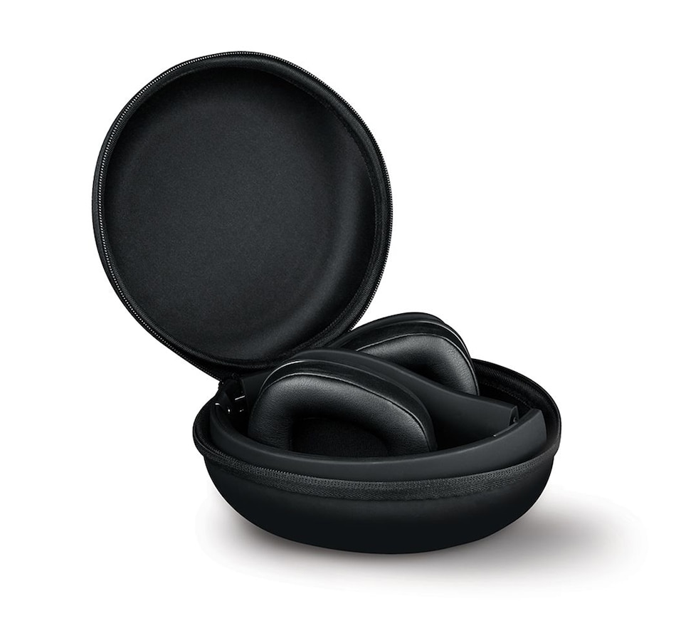 Image 739257_ALTMORE2.jpg, Product 739-257 / Price $59.99, Veho Headphone Carry Case from Veho on TSC.ca's Electronics department