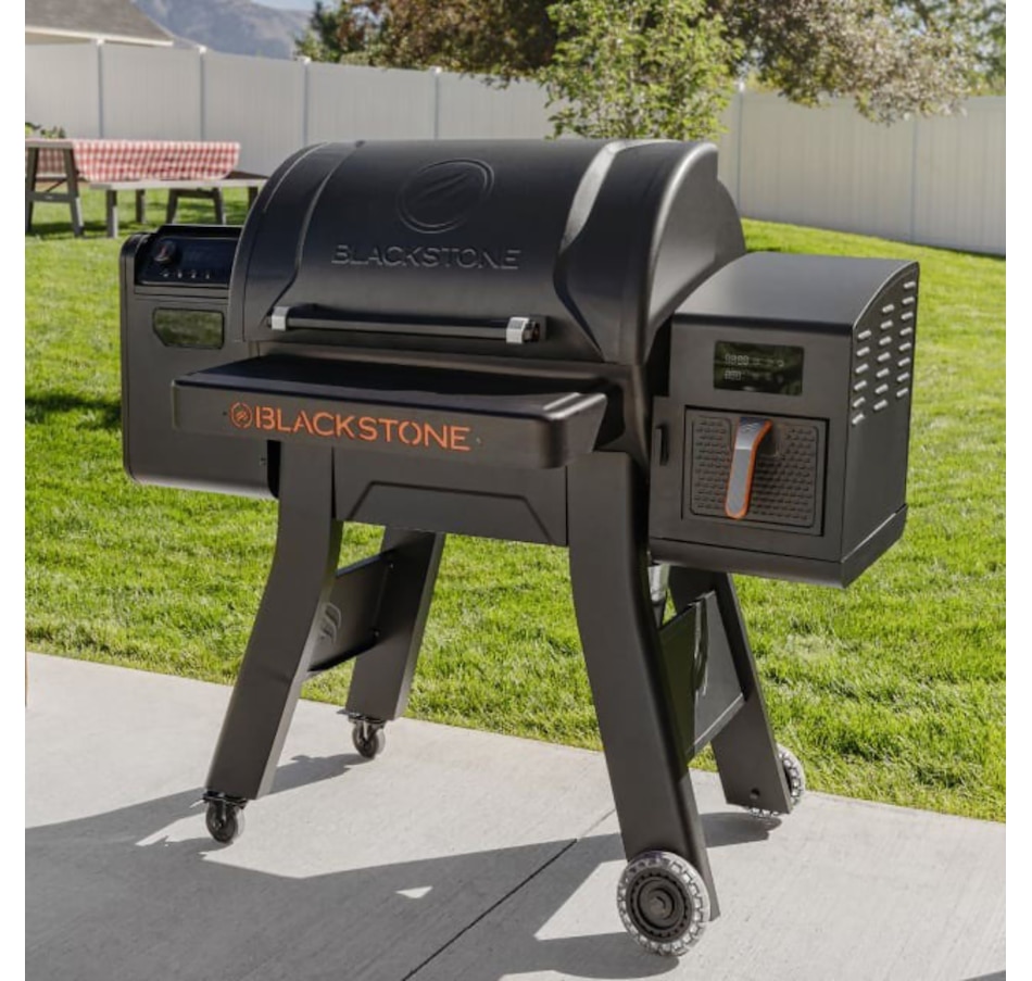 Image 739605_ALTMORE1.jpg, Product 739-605 / Price $1,899.99, Blackstone 900 Pellet Grill Air Fryer Combo from Blackstone on TSC.ca's Home & Garden department