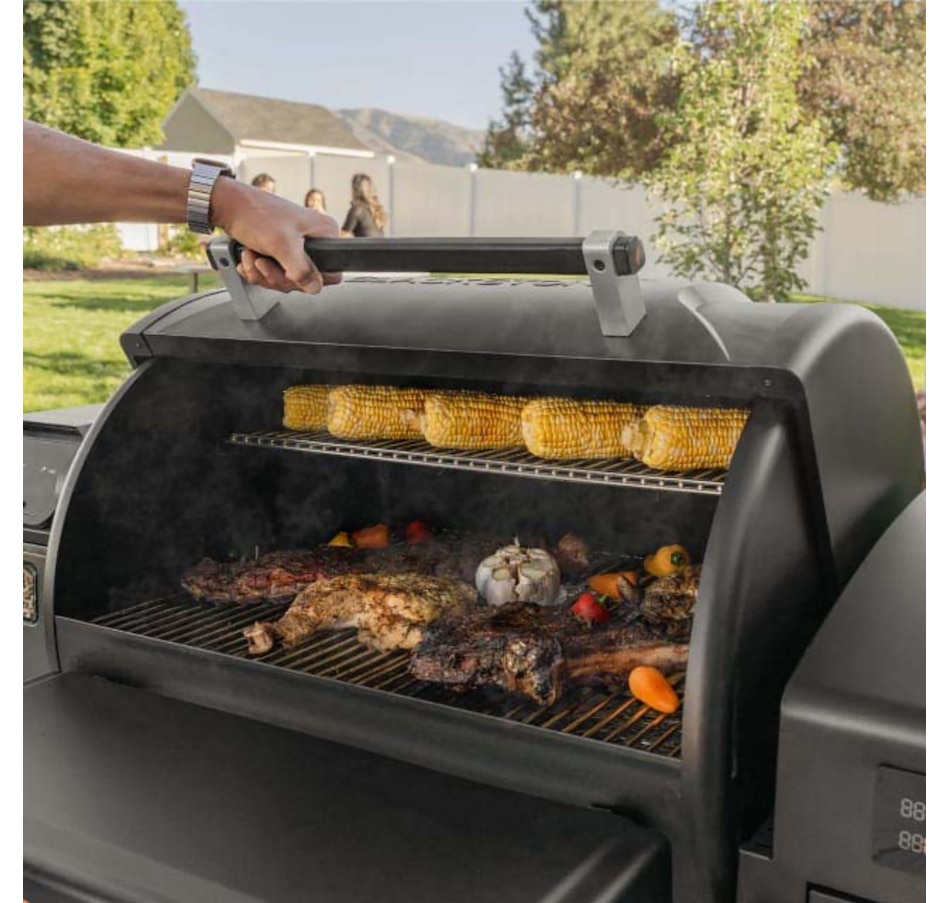 Image 739605_ALTMORE2.jpg, Product 739-605 / Price $1,899.99, Blackstone 900 Pellet Grill Air Fryer Combo from Blackstone on TSC.ca's Home & Garden department