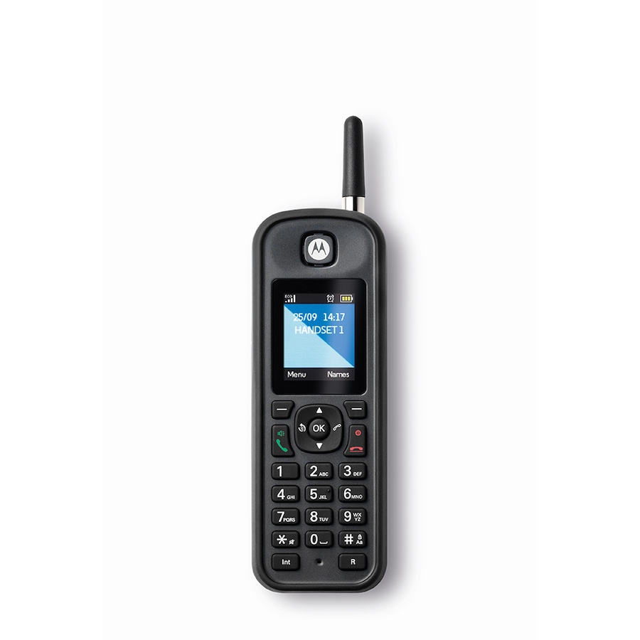Image 743060_ALTMORE3.jpg, Product 743-060 / Price $99.99, Motorola O2 Series Outdoor Cordless Telephone with Answering Machine (single) from Motorola on TSC.ca's Electronics department
