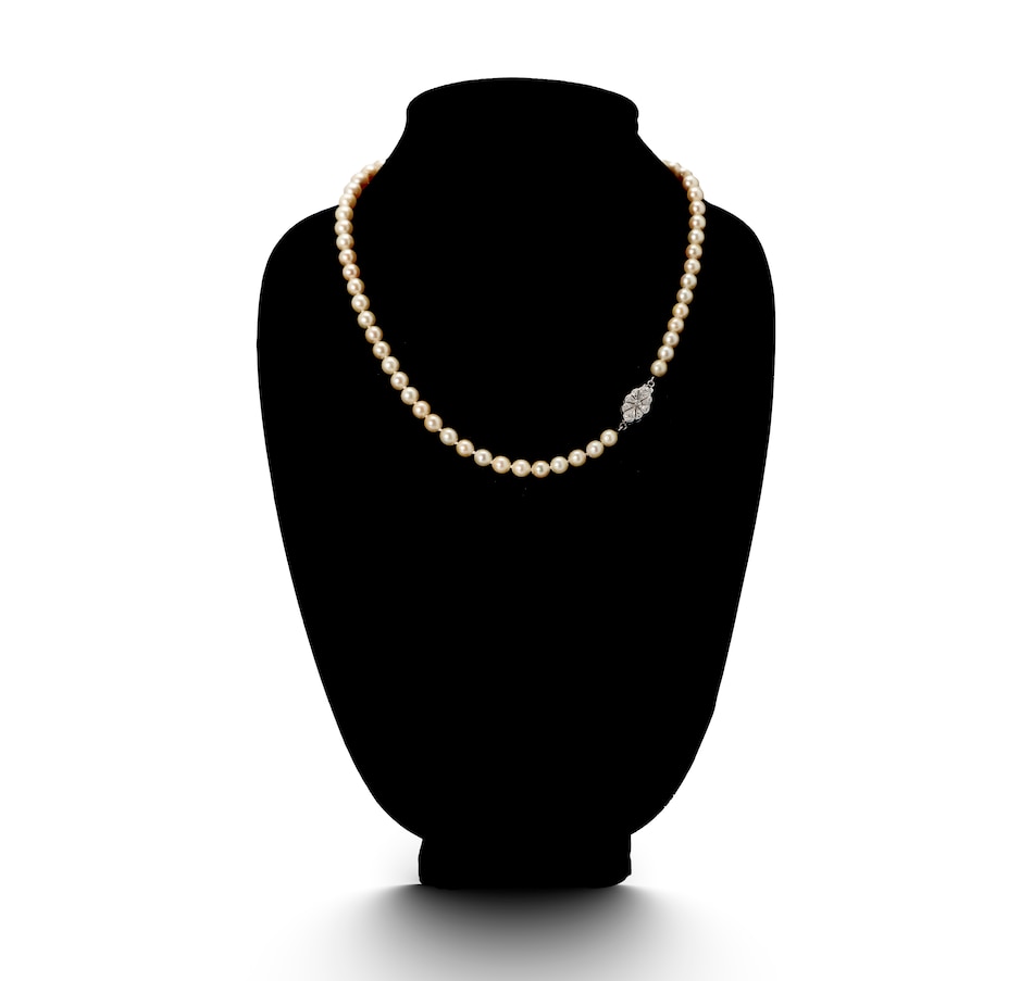 Image 743374_ALTMORE2.jpg, Product 743-374 / Price $1,395.00, 20" Strand of Graduated Cultured Pearls with an 18KT White Gold Diamond Clasp from Estate Originals on TSC.ca's Jewellery department