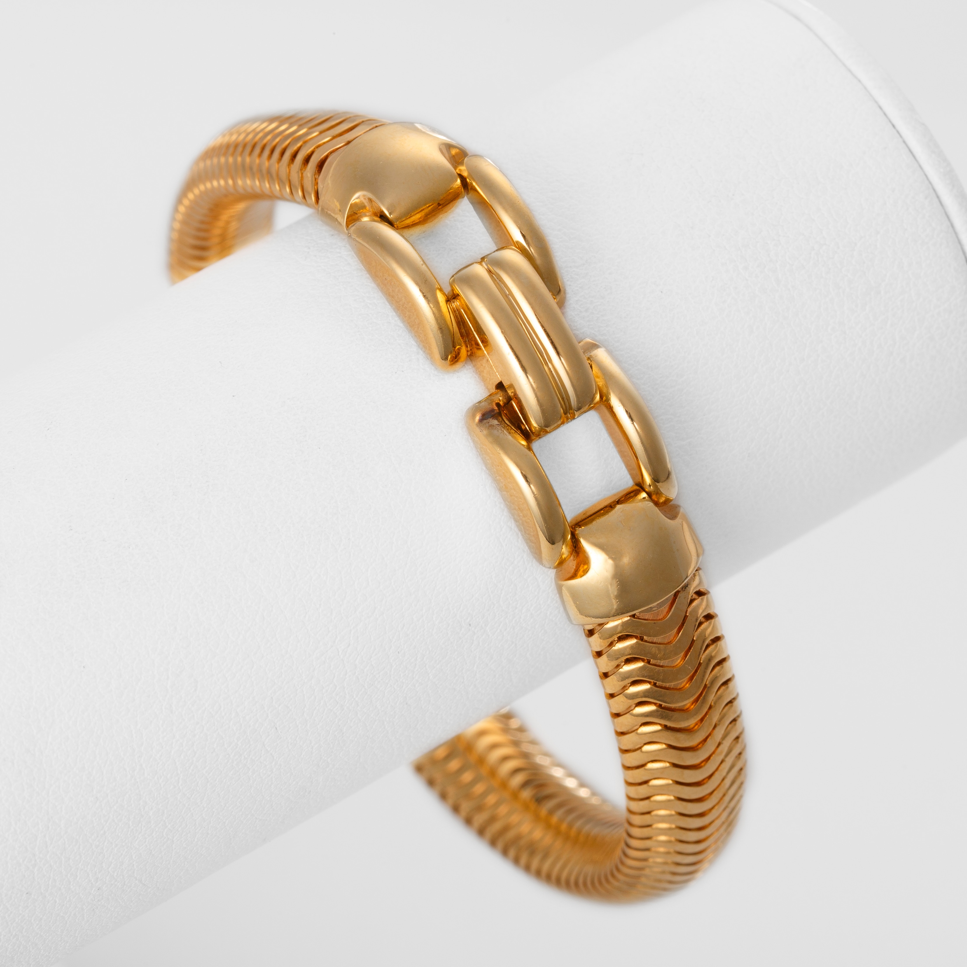 Estate Originals 14K Yellow Gold Fancy Flexible Snake Link Bracelet with  Interlocking Link Clasp