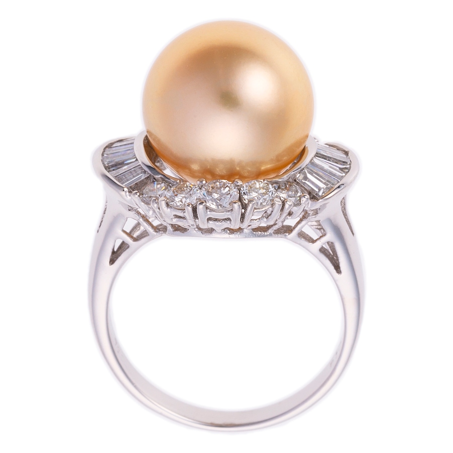 Image 744697_ALTMORE3.jpg, Product 744-697 / Price $3,995.00, Estate Originals 18K White Gold 12mm South Sea Pearl and Diamond Ring from Estate Originals on TSC.ca's Jewellery department