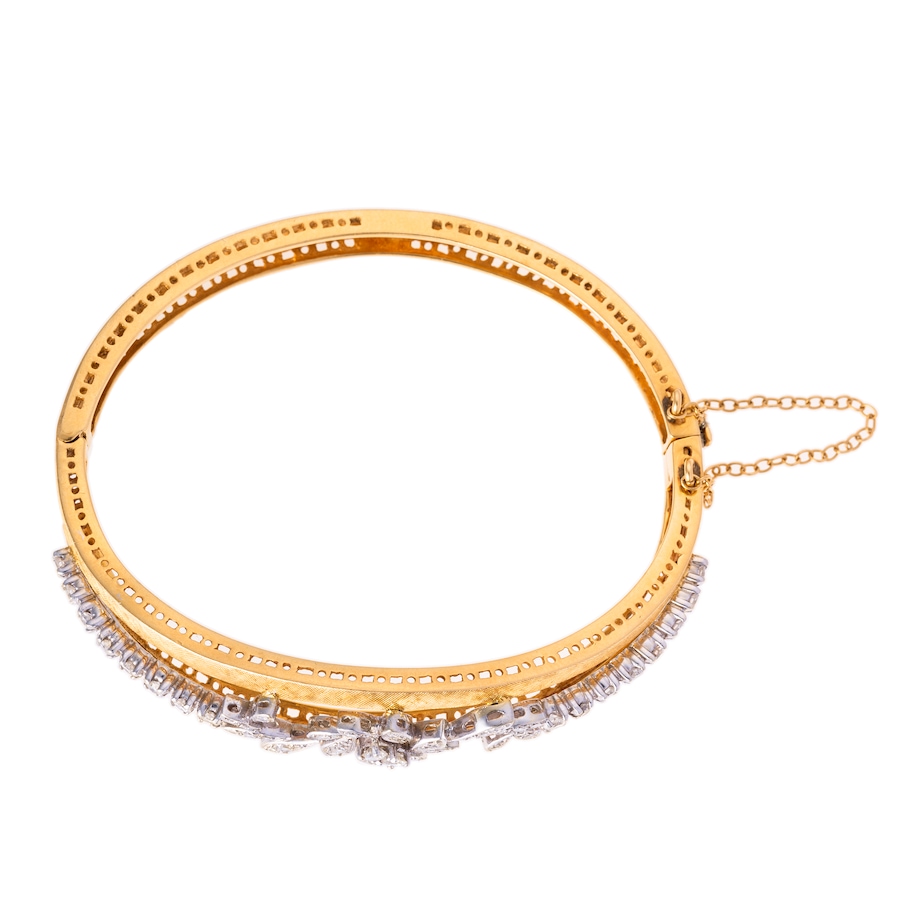 Image 744706_ALTMORE3.jpg, Product 744-706 / Price $7,988.00, Estate Originals 14K Yellow and White Gold 1.09 av. ctw Diamond Bangle Bracelet from Estate Originals on TSC.ca's Jewellery department