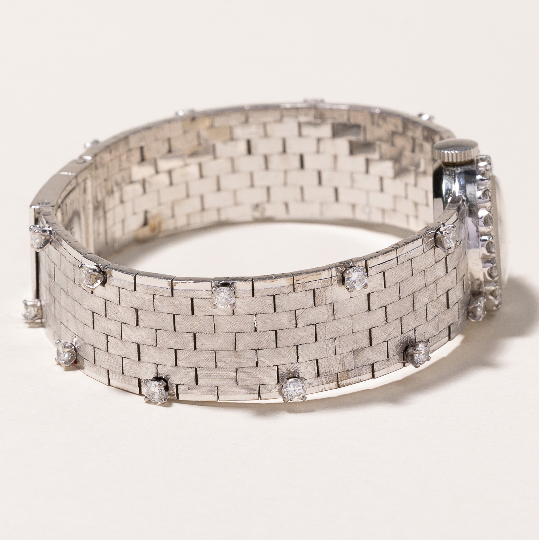 Estate Originals 18K White Gold Vintage Girard Perregaux Wrist